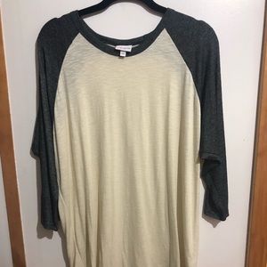 NWOT LULAROE 3/4 SLEEVE GRAY AND BEIGE SHIRT